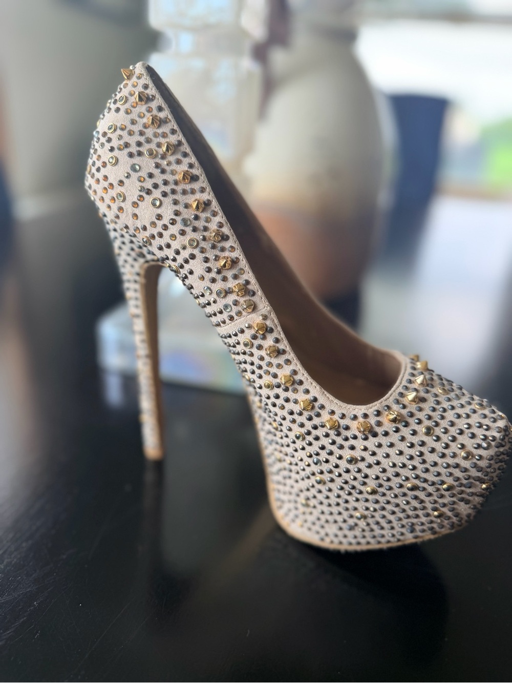 Steve Madden Gold Studded Nude/blush Platform Stiletto High Heel Pumps 7.5